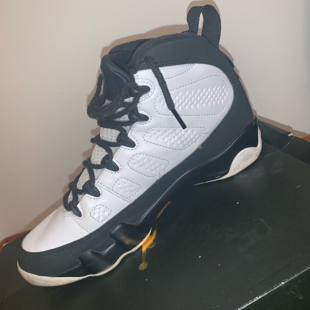 Retro Jordan 9 ( Space Jam 9s), size : 7.5 Y US
